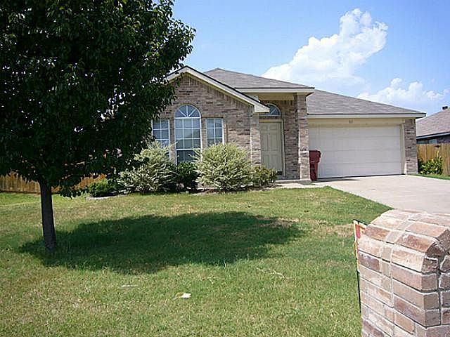 1st image of 812 Mackenzi Dr