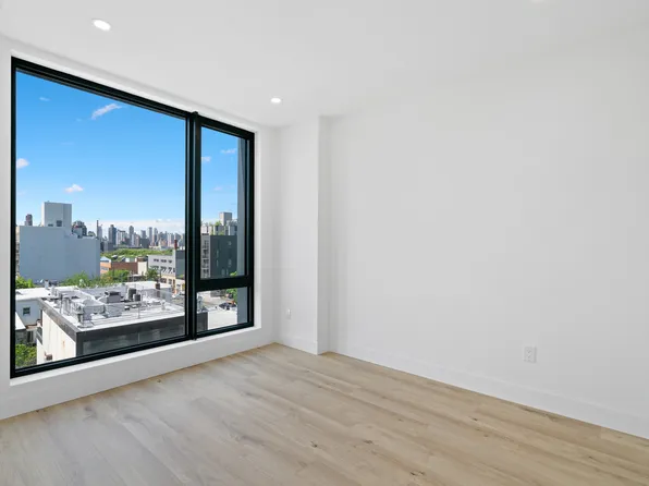 28-08 38th Avenue image 3 of 16