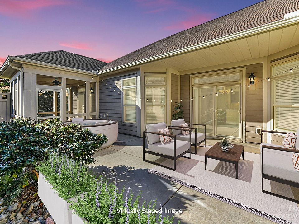 1st image of 129 Brawley Point Cir