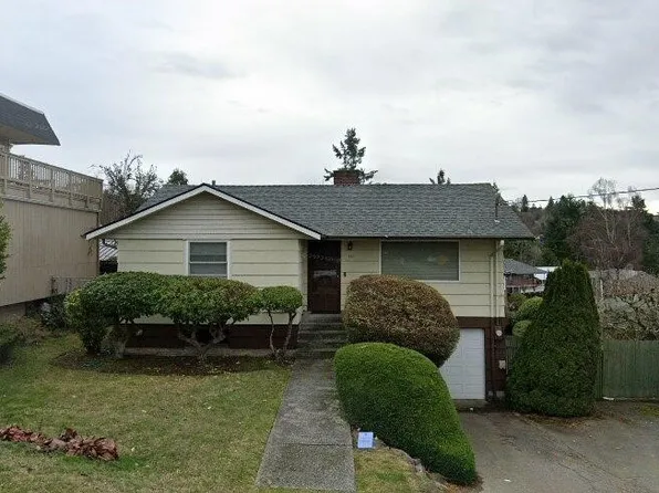 2415 SW 122ND Place, Burien, WA 98146