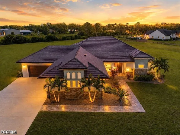 14201 Binghampton Dr, Fort Myers, FL 33905
