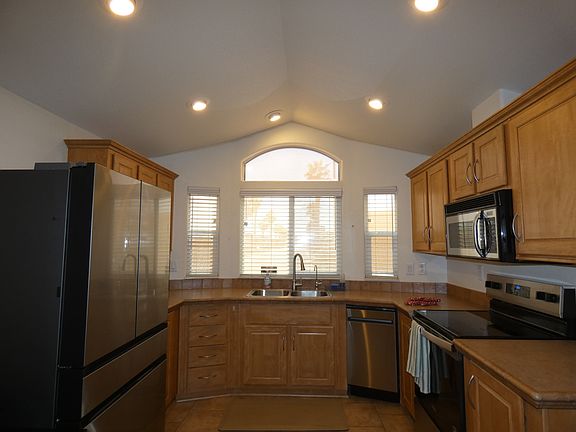 3rd image of 1110 N Henness Rd #74