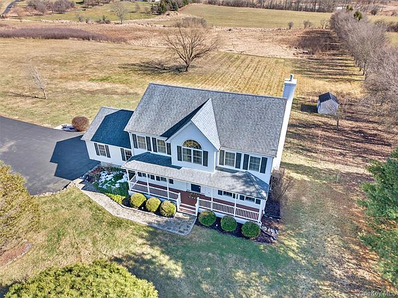 3rd image of 127 Egbertson Road
