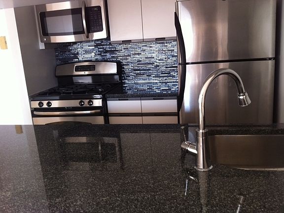 5th image of 500 W 43rd St APT 6K
