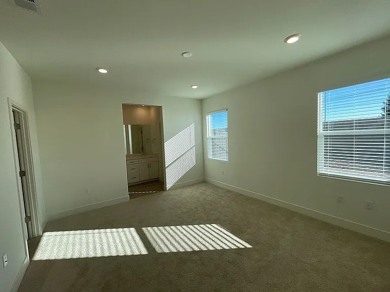 3176 Balance Cir — Photo 5