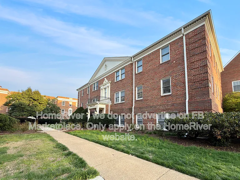 722 S Washington St #104 — Photo 2