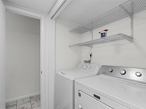 5th image of 1199 Ashborough Dr SE APT A