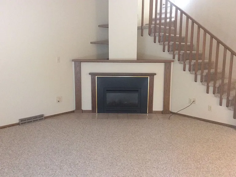 1573 Prairie Ave — Photo 5