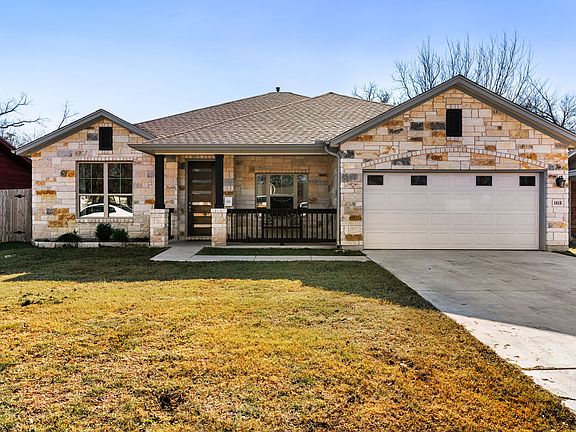 2nd image of 1413 Circle Dr