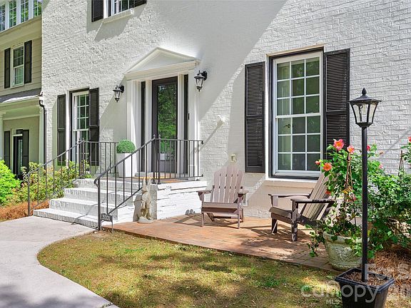 2nd image of 3001 Ferncliff Rd