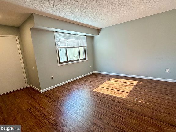 5th image of 33 Georgetown Rd