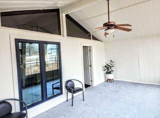 1301 Pelican Cir, Azle, TX 76020