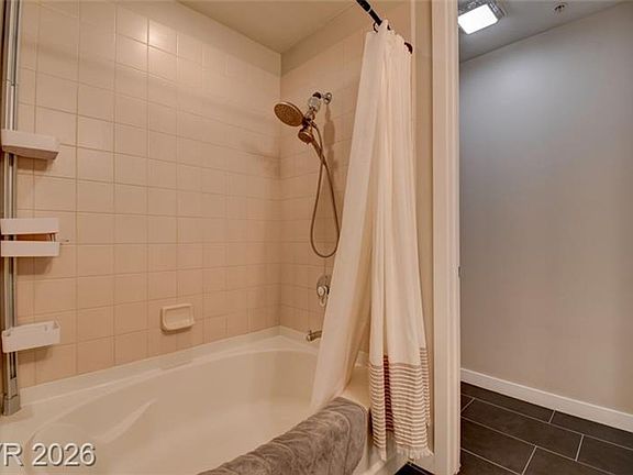 5th image of 353 Bonneville Ave #575