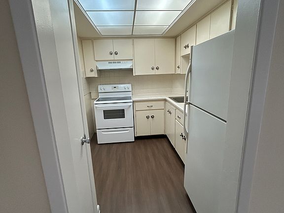 4th image of 1925 16th Ave #3f1f8b7f2