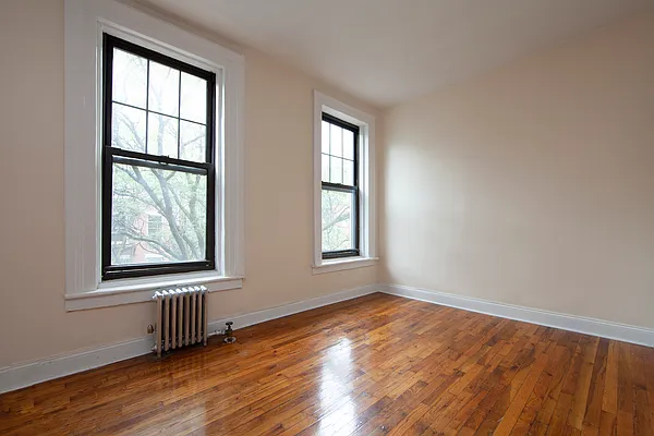 Rented by R New York | media 3