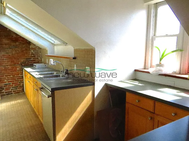 601 Tremont St #4 — Photo 20