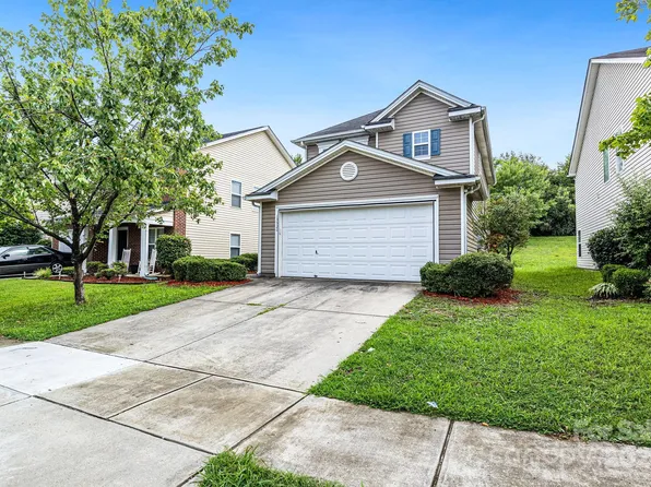 13520 Glasgow Green Ln, Charlotte, NC 28213