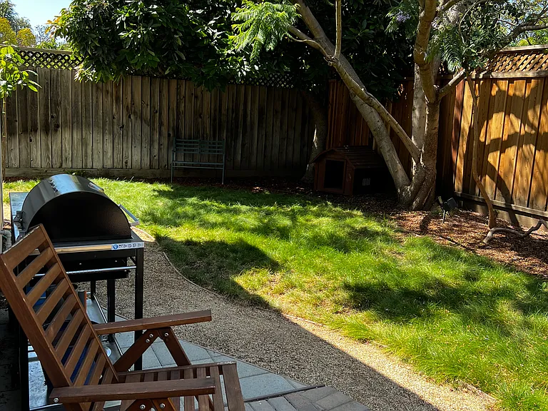 2463 Louis Rd — Photo 31
