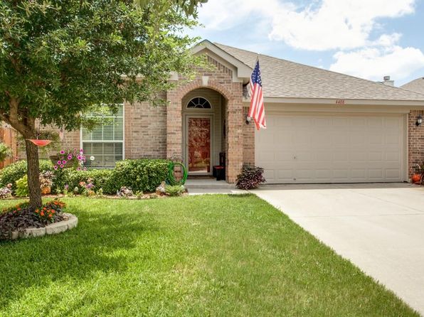 4408 Emerald Leaf Dr