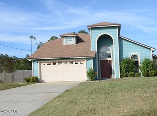 322 W 34th Ct, Panama City, FL 32405
