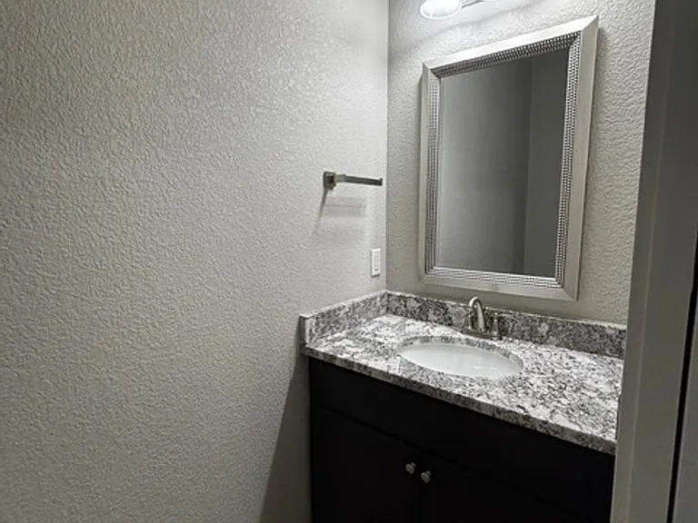 5505 Opal Dr — Photo 16