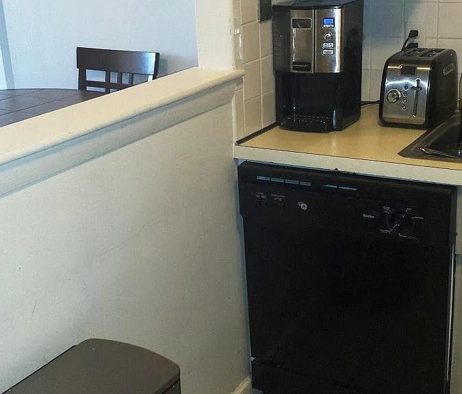 1105 Lexington St #118 — Photo 2