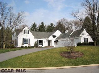 1020 Greenbriar Dr, State College, PA 16801