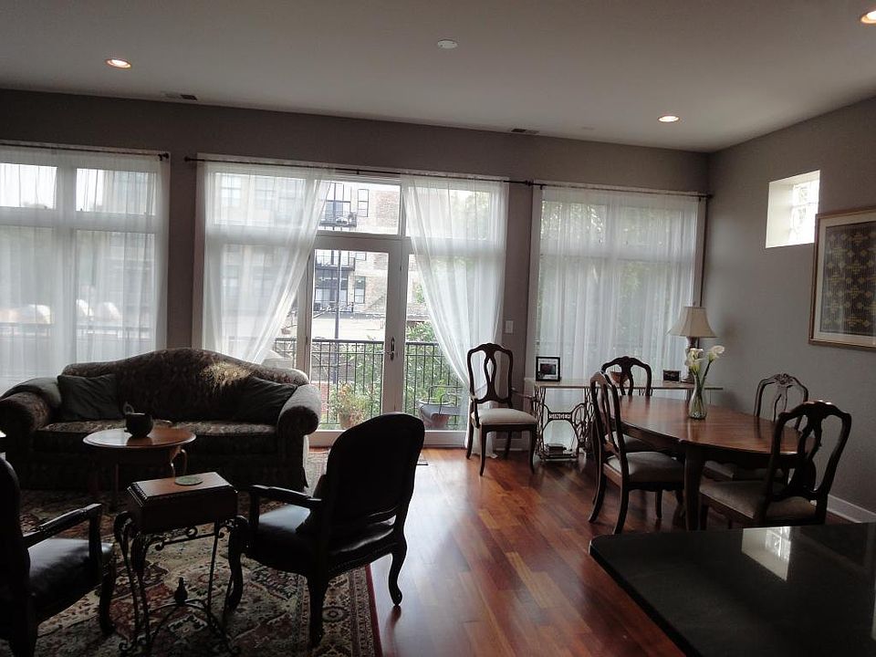 Floor to Ceiling Windows