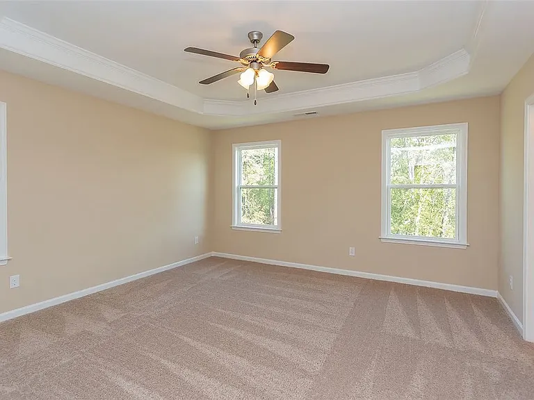 1122 Myers Point Dr — Photo 4