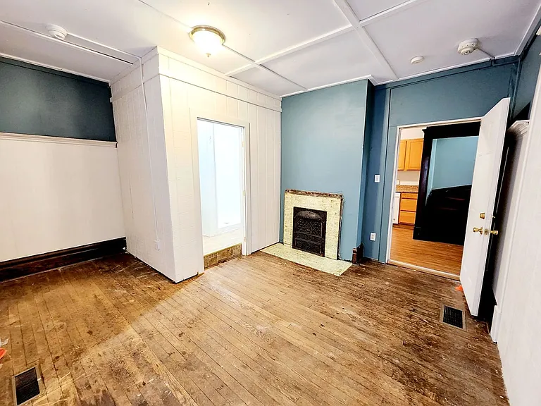 400 Fife St — Photo 11