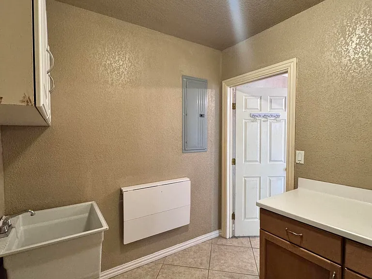 7409 Edgemere Blvd — Photo 18