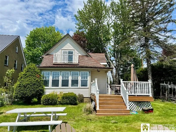 3413 Brown St, Jamestown, NY 14701