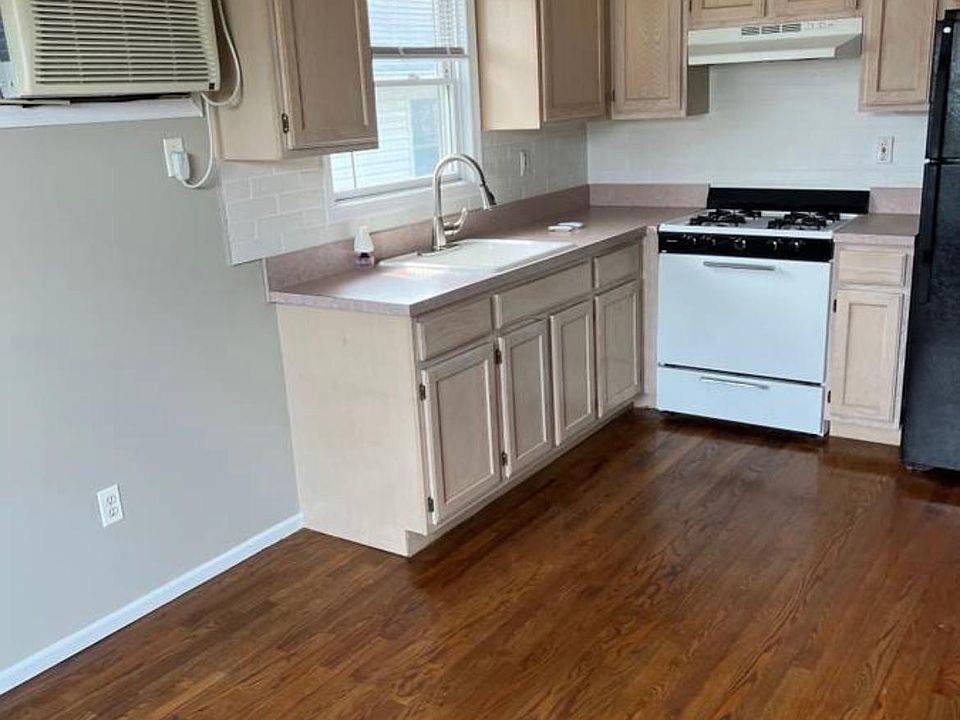 132 Covington Cir 1, Staten Island, NY 10312 Zillow