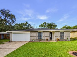 6209 Brookdale Dr, League City, TX 77573
