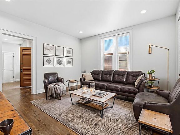 5th image of 803-805 N 5th St