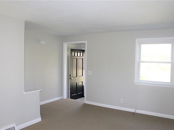5th image of 747 Liberty St