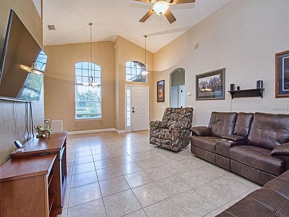4th image of 13706 Sand Bluff Ln