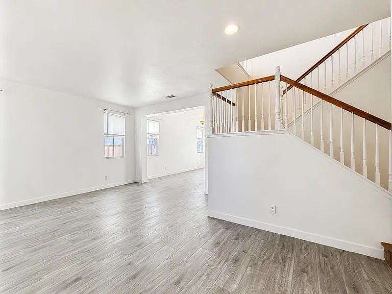 4420 Cloudywing Rd — Photo 3