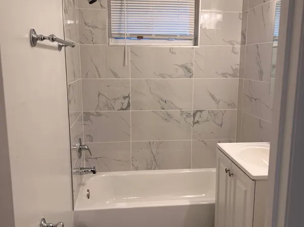 Weymouth Court Apts, 407-409 E Godfrey Ave #B6, Philadelphia, PA 19120