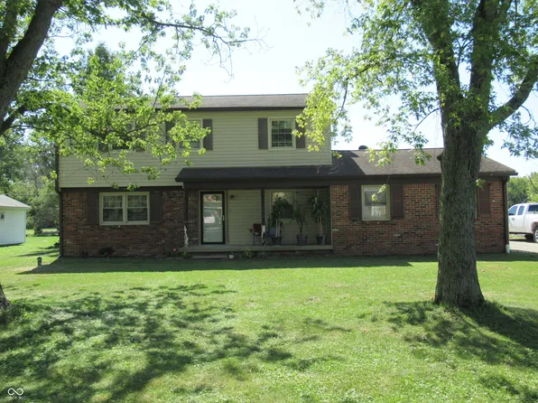 8131 Sycamore Springs Trl, Indianapolis, IN 46239