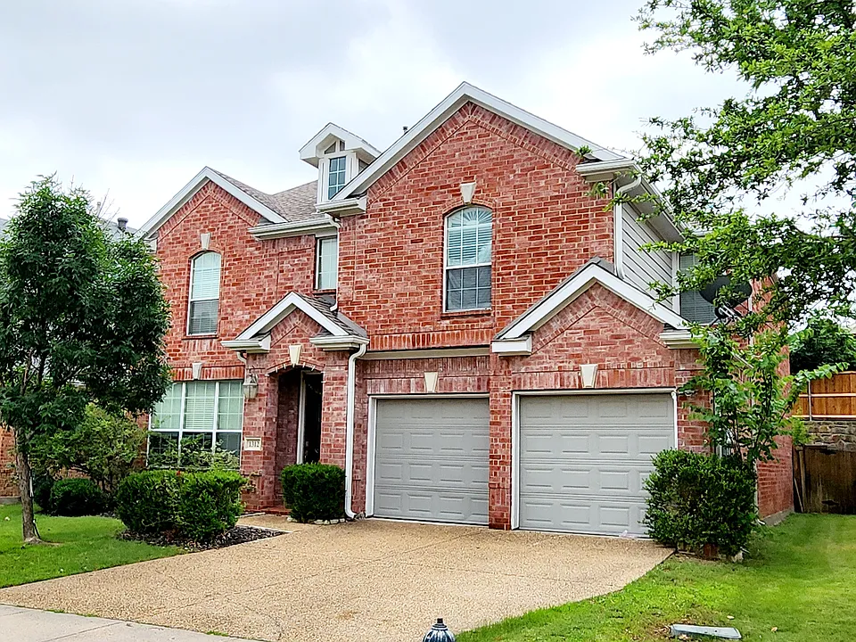 1312 Valley Vista Dr
