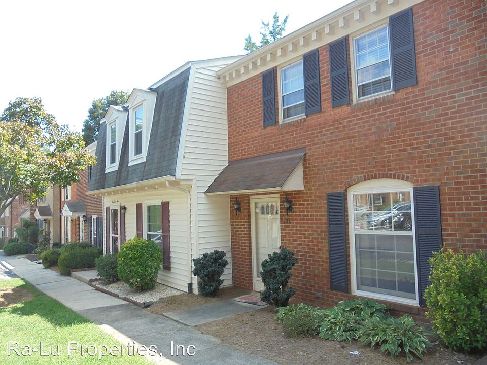 140 Charlestowne Cir Winston Salem NC 27103 Zillow