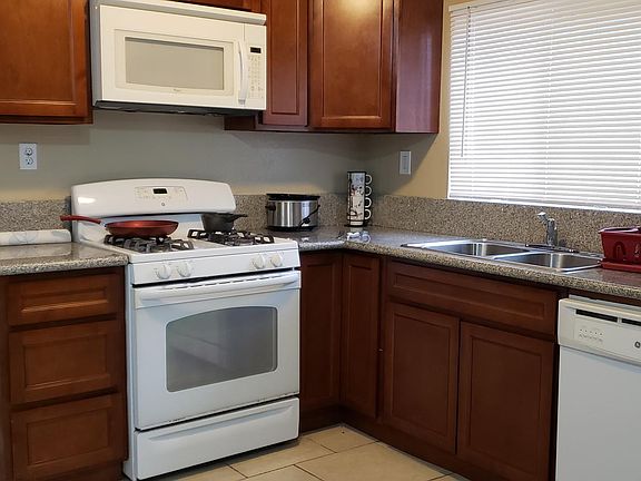 3rd image of 6916 Fleming Ave