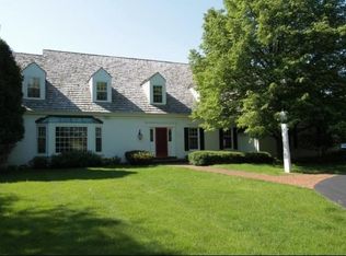 1901 W Fairy Chasm Rd, River Hills, WI 53217