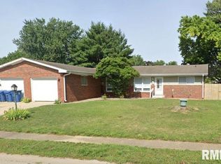 3107 Elmhurst Dr, Springfield, IL 62704