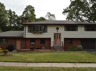 34 Cortina Rd, East Haven, CT 06513