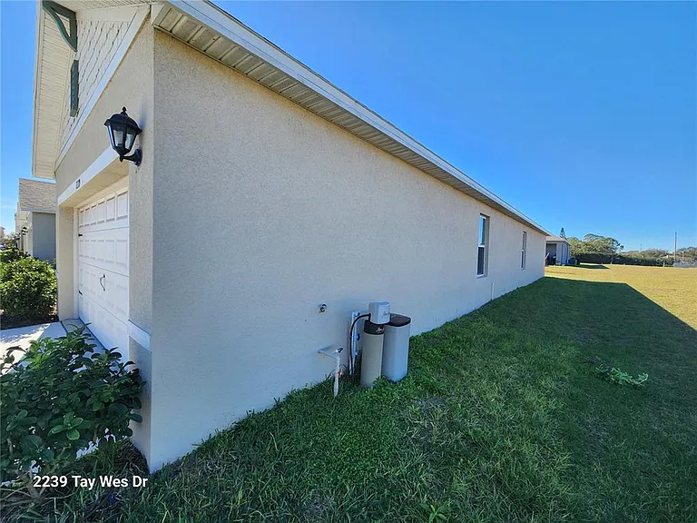 2239 Tay Wes Dr — Photo 16