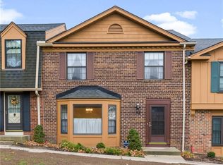 56 Dunbridge Hts, Fairport, NY 14450