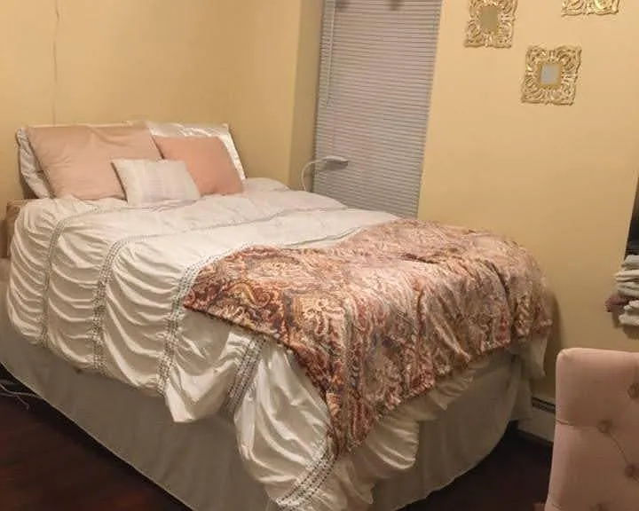 809 Park Ave #10 — Photo 3
