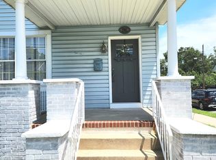 701 N 4th St, Millville, NJ 08332